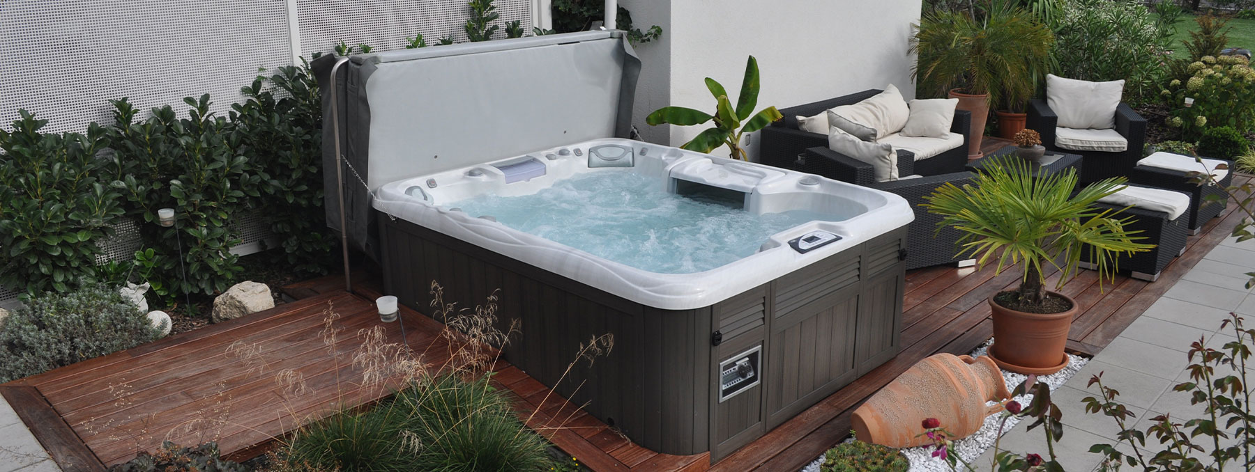 Can I try the hot tub before buying yet?