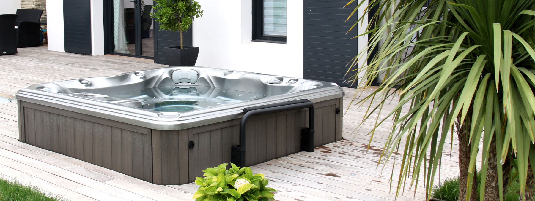 Do you sell salt water hot tubs?