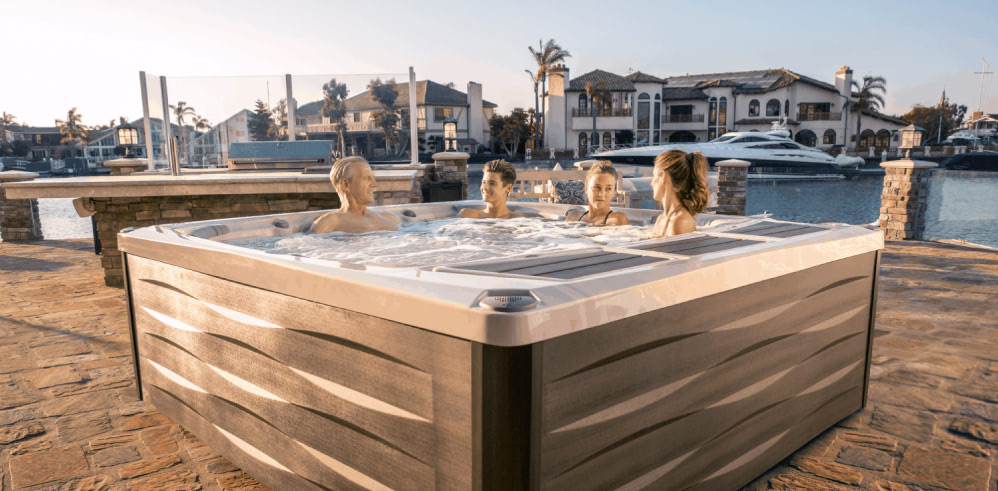 980™ Series Hot Tubs