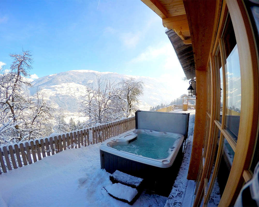 Hot tub winter