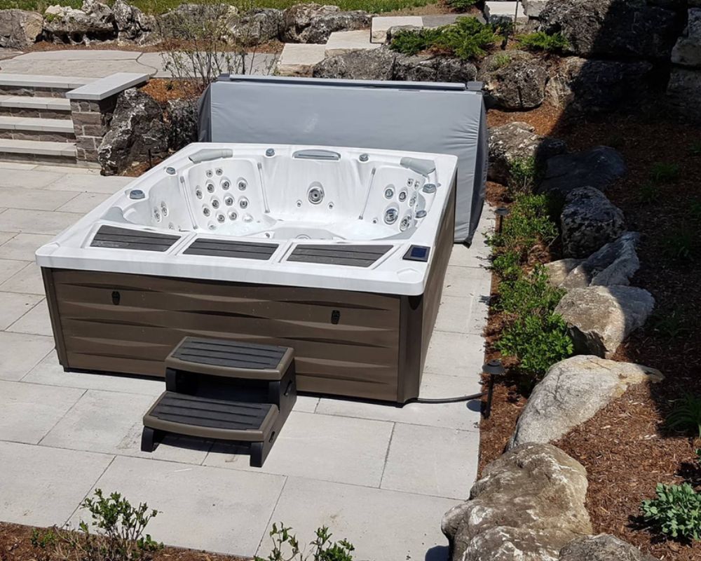 What Size Should Your Hot Tub Be?