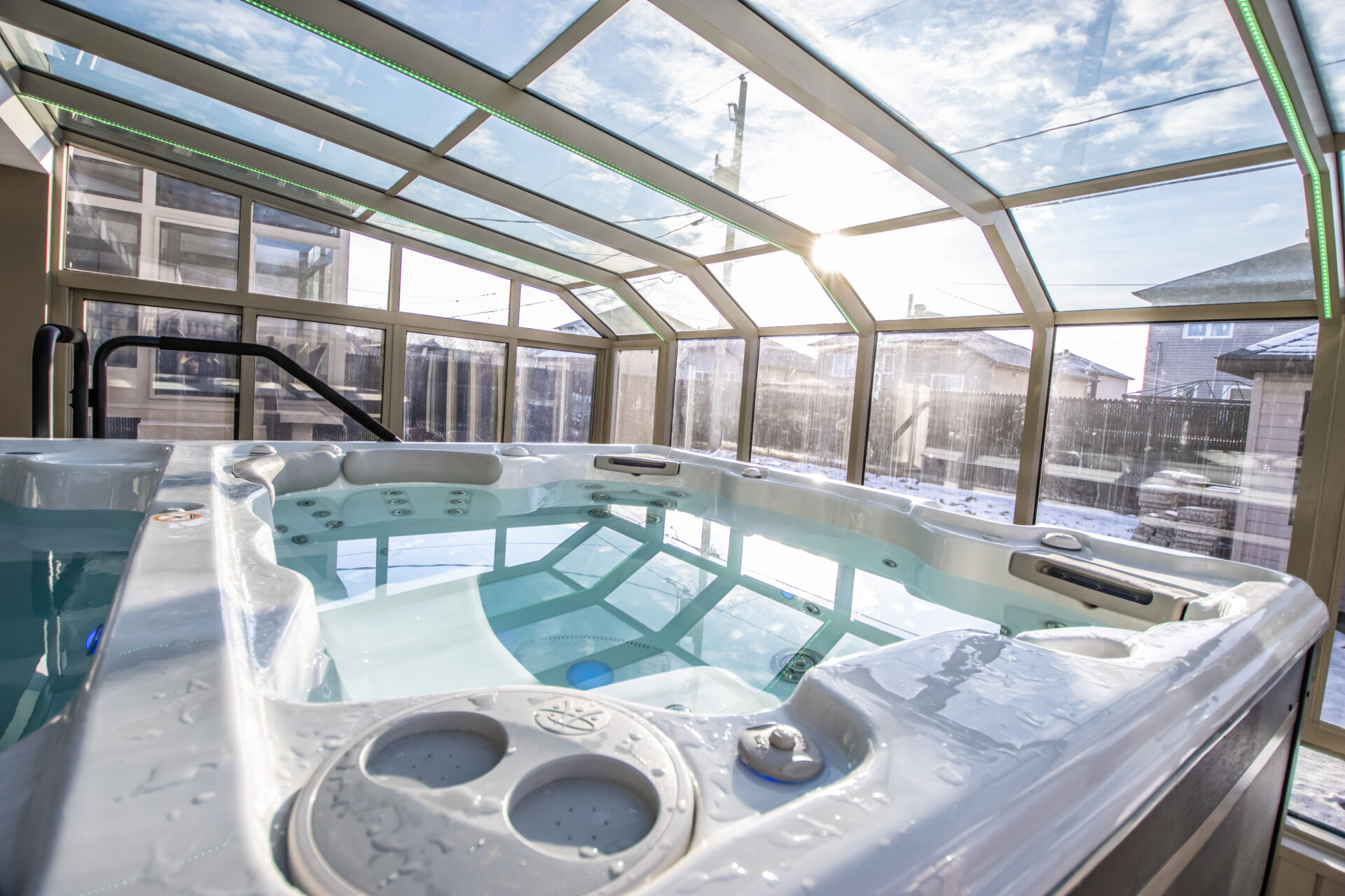 The Environmental Benefits of Modern Swim Spas: Efficiency and Sustainability