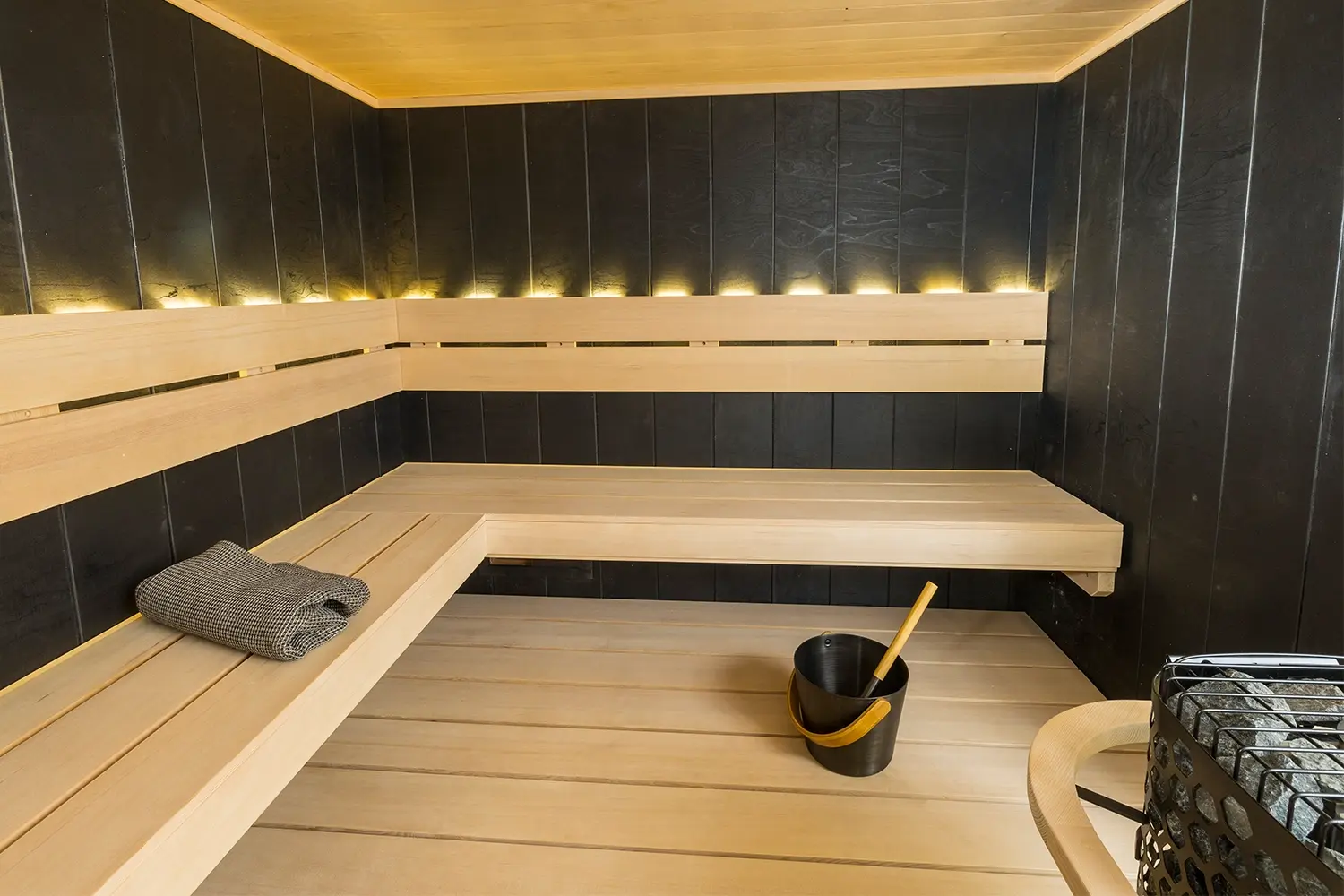 Finnleo Designer Centurion Interior